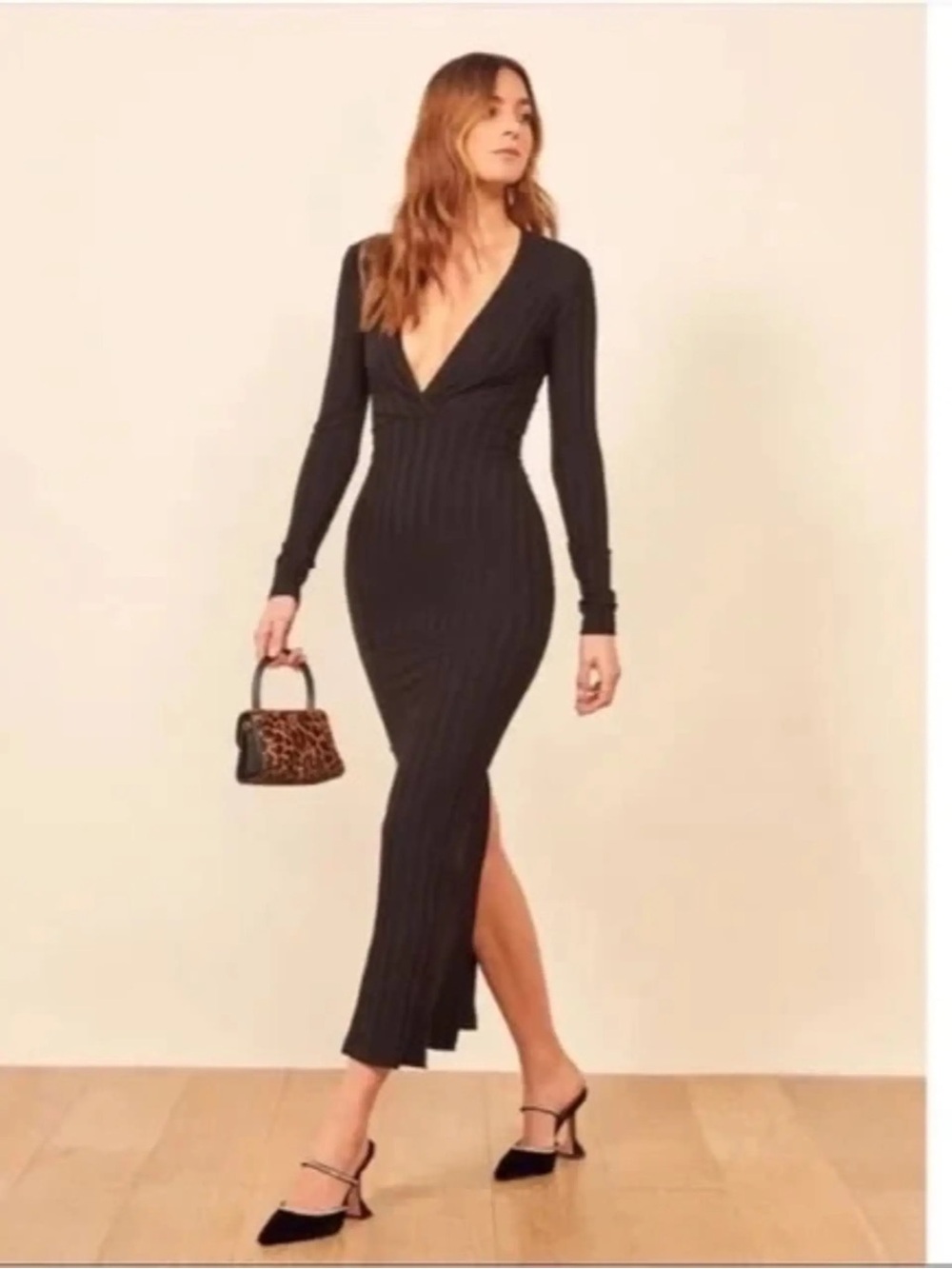 Drake white Ribbed V-Neck Long Sleeve Midi Dress
